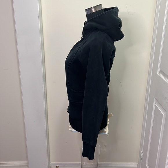 Lululemon Scuba Hoodie Size 4 - Picture 7 of 7